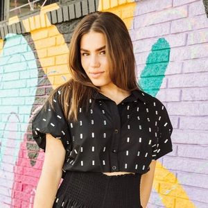 Queen of Sparkles Top M